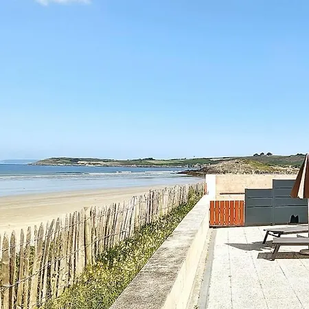 Appartement Confort Pour 2 Personnes Sur La Plage Les Pieds Dans Leau Plonevez-Porzay Exterior photo